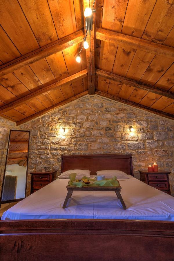 Achelatis Traditional Guest Houses Ареополис Экстерьер фото